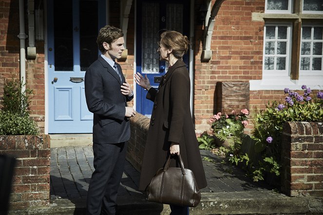Nuori Morse - Season 7 - Ylistys elämälle - Kuvat elokuvasta - Shaun Evans, Abigail Thaw