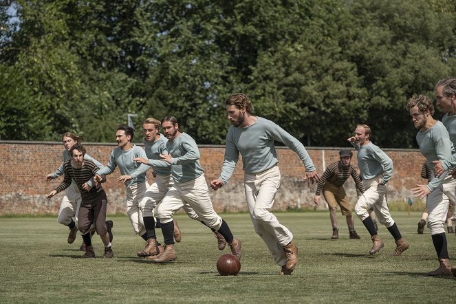 The English Game - Episode 1 - Photos - Gerard Kearns, Henry Lloyd-Hughes, Edward Holcroft