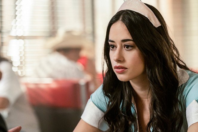 Roswell, New Mexico - Season 2 - Stay (I Missed You) - Photos - Jeanine Mason