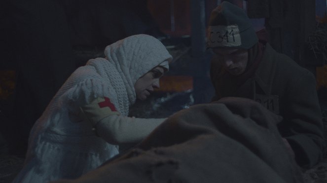 Újjászületés - Do filme - Veronika Varga, Martin Angerbauer