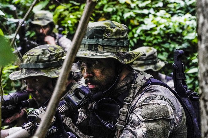 SEAL Team - Season 2 - Prisoner's Dilemma - Kuvat elokuvasta