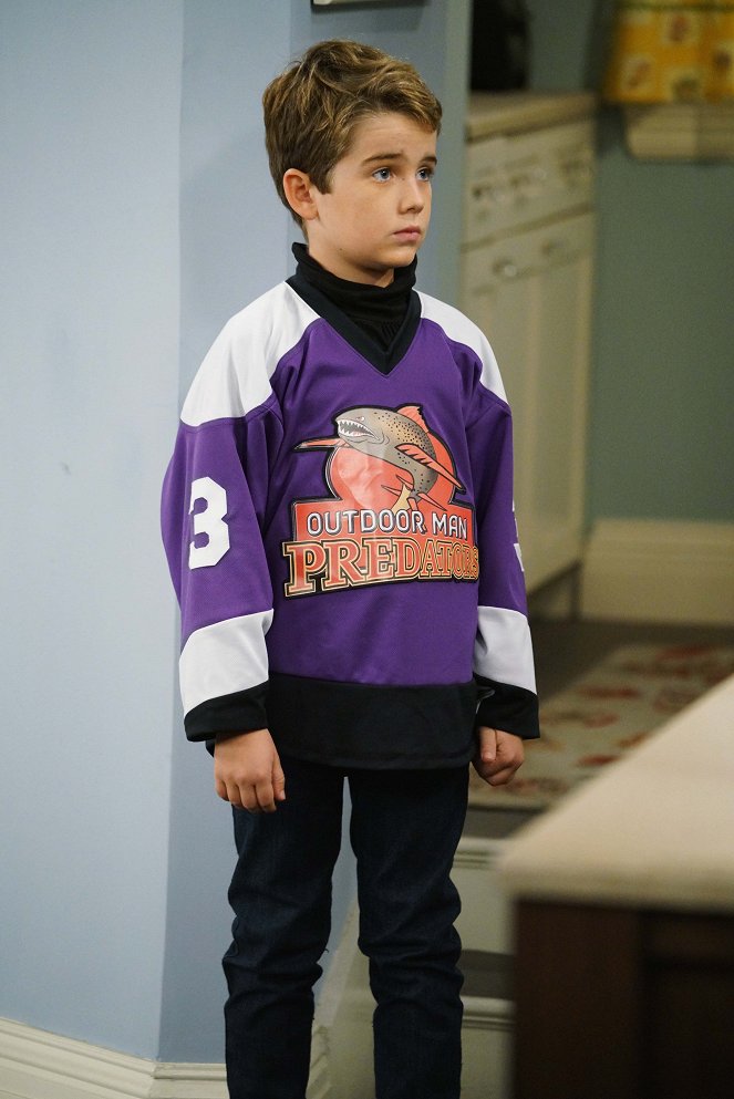 Last Man Standing - The Puck Stops Here - Photos