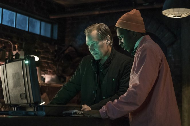 Black Lightning - The Book of War: Chapter One: Homecoming - Photos - James Remar, Christopher Ammanuel