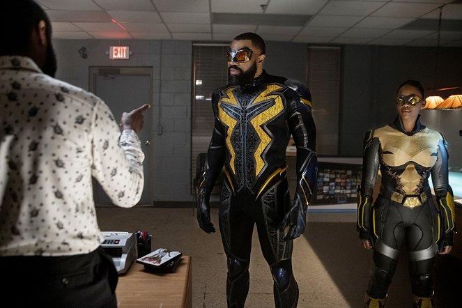Black Lightning - The Book of War: Chapter Two: Freedom Ain't Free - Photos - Cress Williams, Nafessa Williams