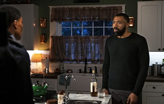 Black Lightning - The Book of War: Chapter Two: Freedom Ain't Free - Photos - Cress Williams