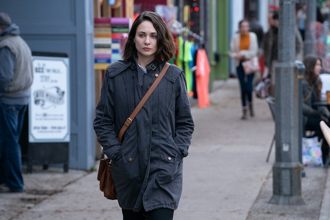 Disappearance at Clifton Hill - Van film - Tuppence Middleton