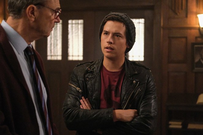 Riverdale - Chapter Seventy-Three: The Locked Room - Photos - Cole Sprouse