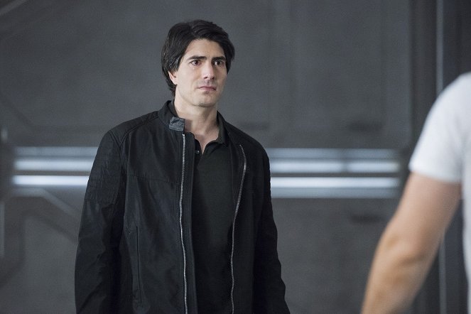 Legends of Tomorrow - Romeo V Juliet: Dawn of Justness - Photos - Brandon Routh