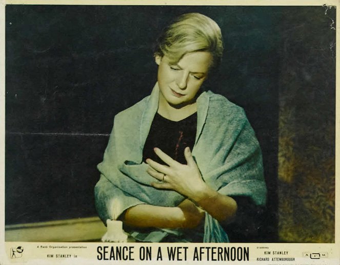 Seance on a Wet Afternoon - Cartes de lobby