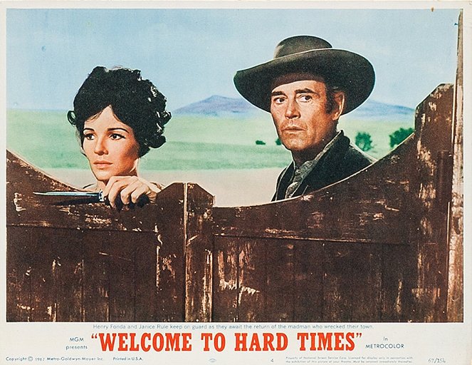 Welcome to Hard Times - Vitrinfotók - Janice Rule, Henry Fonda