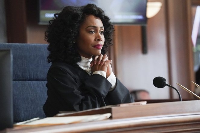 All Rise - I Love You, You're Perfect, I Think - Film - Simone Missick
