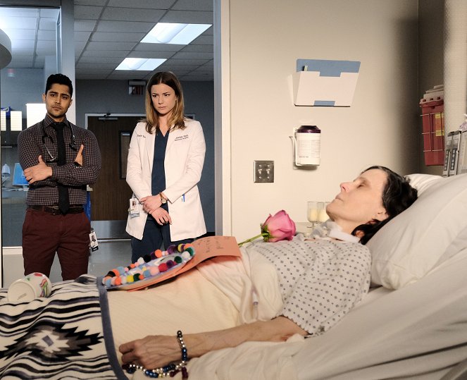 Atlanta Medical - Season 3 - Familienbande - Filmfotos - Manish Dayal, Emily VanCamp, Joanna Adler