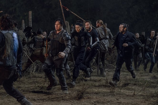 The Walking Dead - Von Angesicht zu Angesicht - Filmfotos - Josh McDermitt, Christian Serratos, Ross Marquand, Dan Fogler