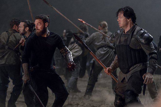 The Walking Dead - Morning Star - Photos - Dan Fogler, Ross Marquand, Josh McDermitt