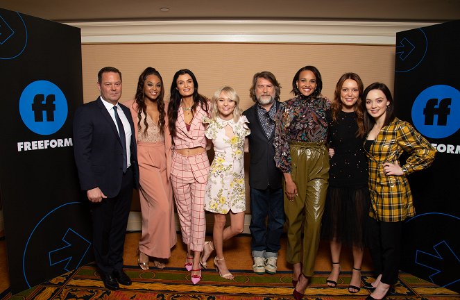 Motherland: Fort Salem - Z akcií - The cast and executive producers of Freeform’s “Motherland: Fort Salem” addressed the press at the 2020 TCA Winter Press Tour, at The Langham Huntington, in Pasadena, California