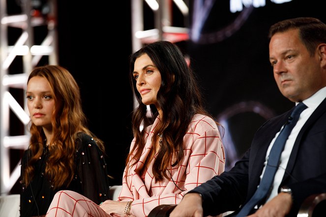 Motherland: Fort Salem - Veranstaltungen - The cast and executive producers of Freeform’s “Motherland: Fort Salem” addressed the press at the 2020 TCA Winter Press Tour, at The Langham Huntington, in Pasadena, California