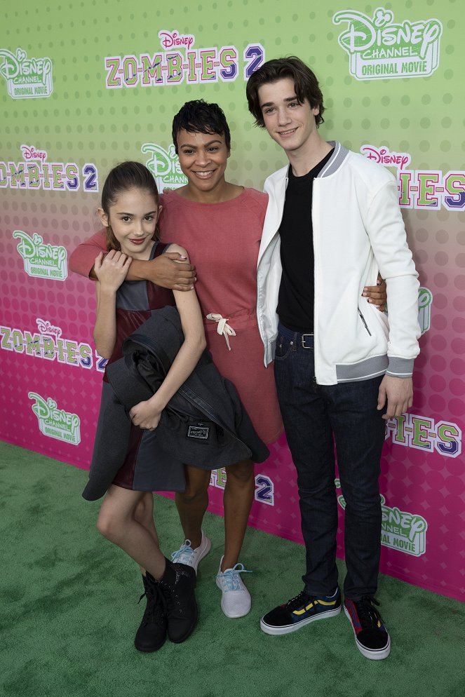 Z-O-M-B-I-E-S 2 - Events - ZOMBIES 2 – Stars attend the premiere of the highly-anticipated Disney Channel Original Movie “ZOMBIES 2” at Walt Disney Studios on Saturday, January 25, 2020 - Julia Butters, Carly Hughes, Daniel DiMaggio