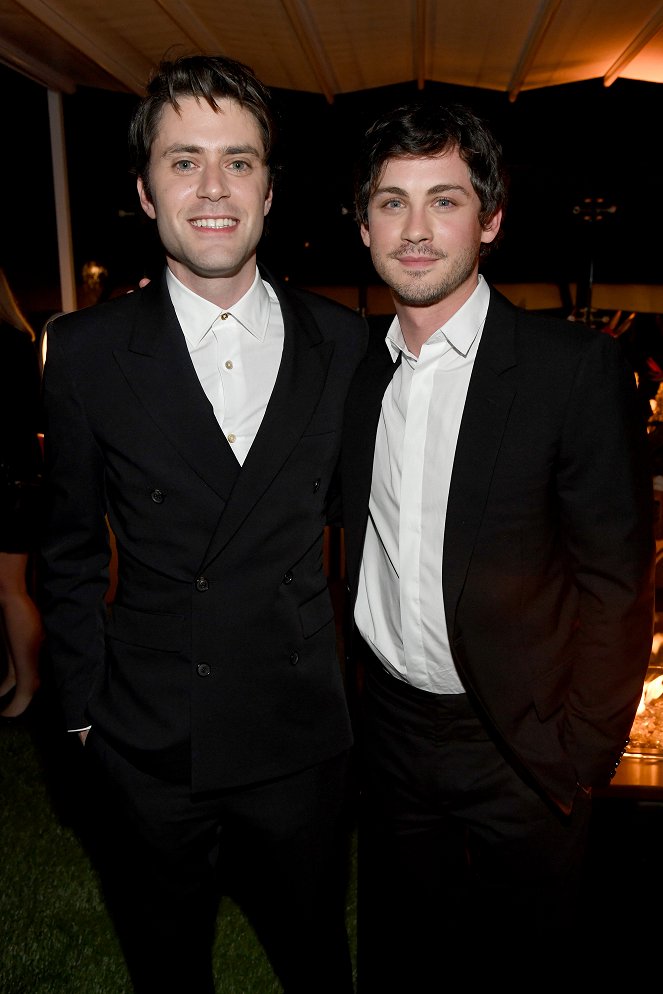 Hunters - Events - World Premiere Of Amazon Original "Hunters" at DGA Theater on February 19, 2020 in Los Angeles, California - David Weil, Logan Lerman