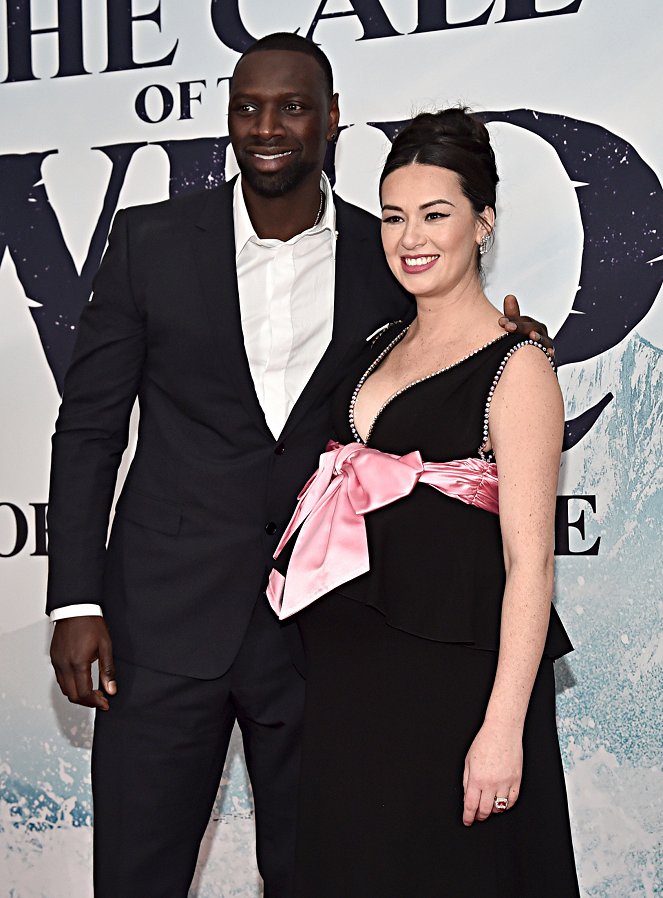 Ruf der Wildnis - Veranstaltungen - World premiere of The Call of the Wild at the El Capitan Theater in Los Angeles, CA on Thursday, February 13, 2020 - Omar Sy, Cara Gee