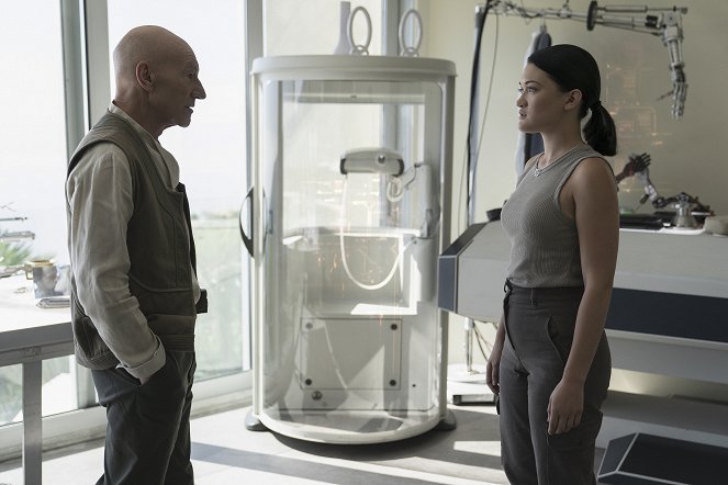 Star Trek: Picard - Et In Arcadia Ego - Teil 1 - Filmfotos - Patrick Stewart, Isa Briones