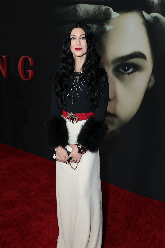 Utažení - Z akcií - Premiere of THE TURNING at the TCL Chinese Theater in Hollywood, CA on Tuesday, January 21, 2020