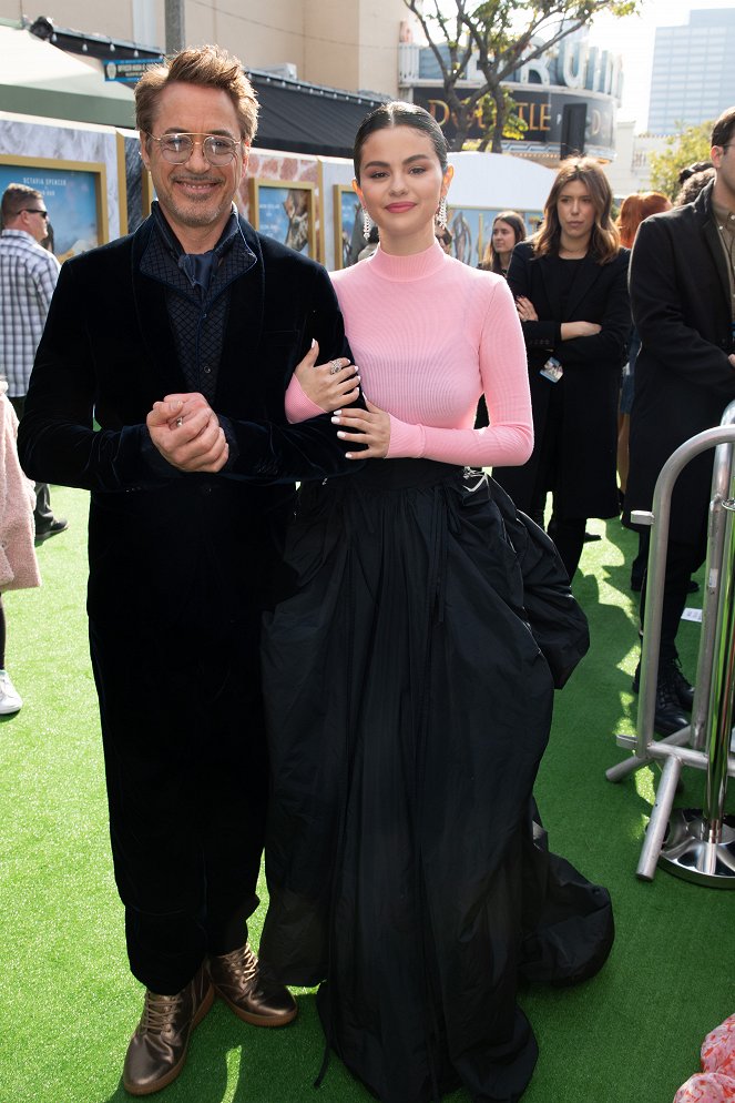 Dolittle - Events - Premiere of DOLITTLE at the Regency Village Theatre in Los Angeles, CA on Saturday, January 11, 2020 - Robert Downey Jr., Selena Gomez