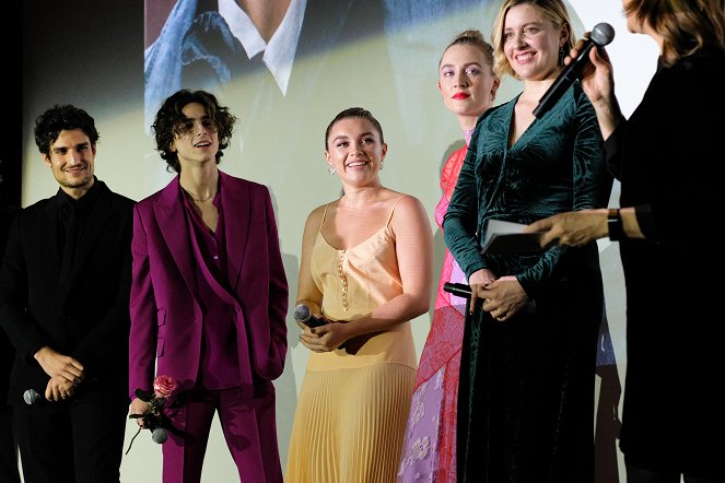 Małe kobietki - Z imprez - Paris premiere of LITTLE WOMEN - Louis Garrel, Timothée Chalamet, Florence Pugh, Saoirse Ronan, Greta Gerwig