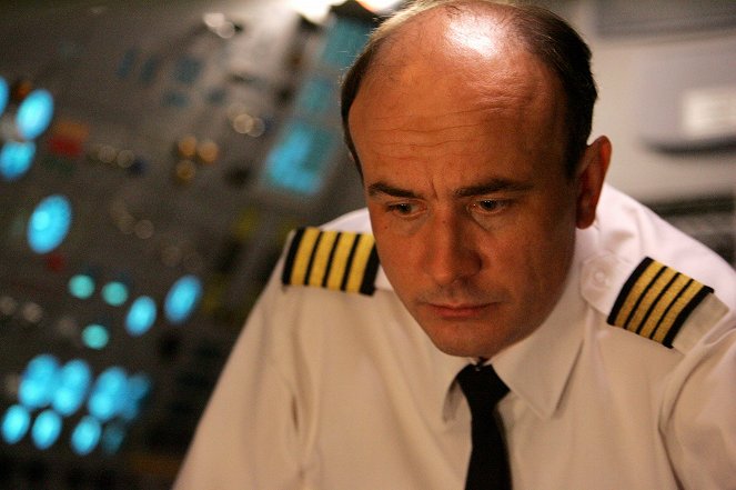 Mayday - Alarm im Cockpit - Season 3 - Kind im Cockpit - Filmfotos