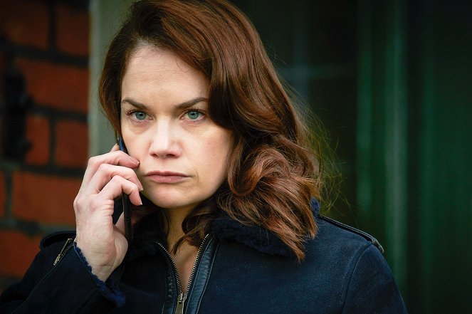 Luther - Episode 3 - Photos - Ruth Wilson