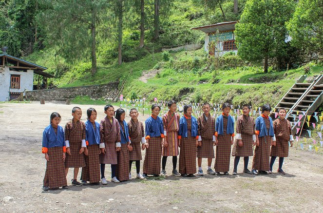 Coco und Tshering - Online in London und Bhutan - Filmfotos