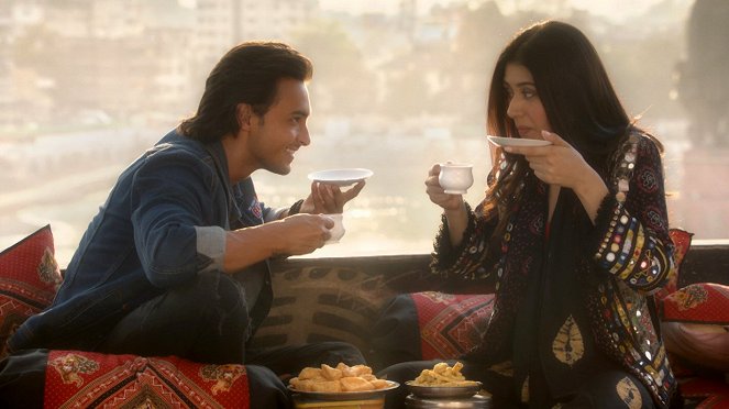 Loveyatri - a Journey of Love - Z filmu - Aayush Sharma, Warina Hussain