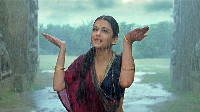 Guru – Verliere nie die Hoffnung - Filmfotos - Aishwarya Rai Bachchan