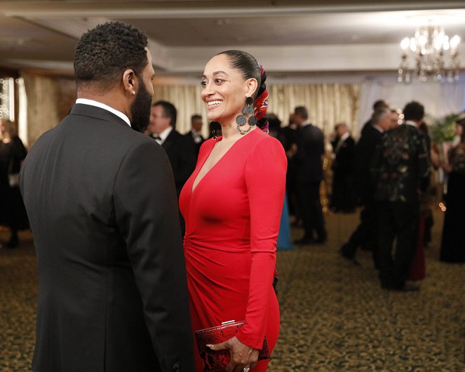Black-ish - Best Supporting Husband - Photos - Tracee Ellis Ross