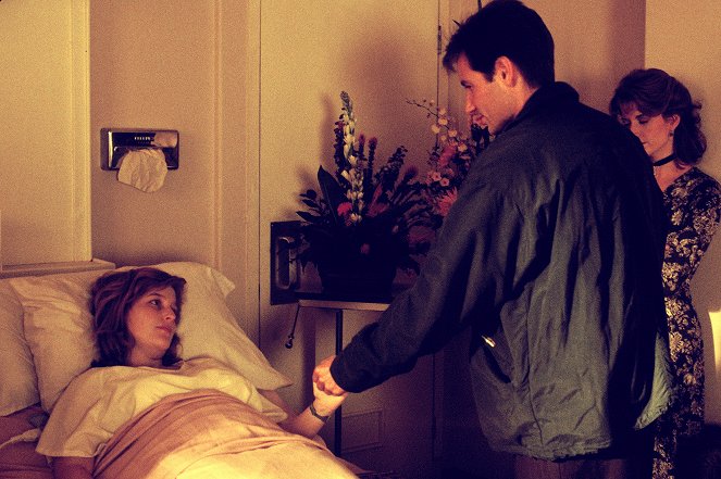 The X-Files - One Breath - Van film - Gillian Anderson, David Duchovny