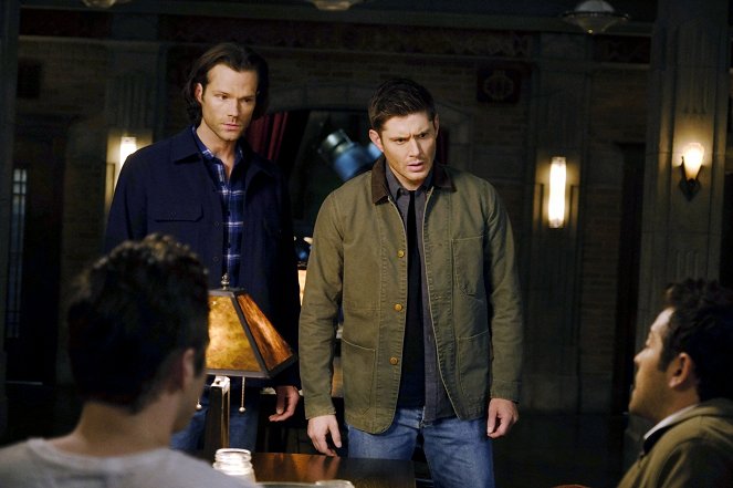 Supernatural - Season 15 - Schicksalsschläge - Filmfotos - Jared Padalecki, Jensen Ackles