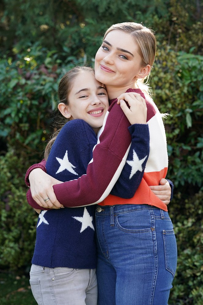 American Housewife - A Very English Scandal - Making of - Julia Butters, Meg Donnelly