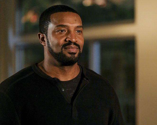 The Rookie - Casualties - Do filme - Roger Cross