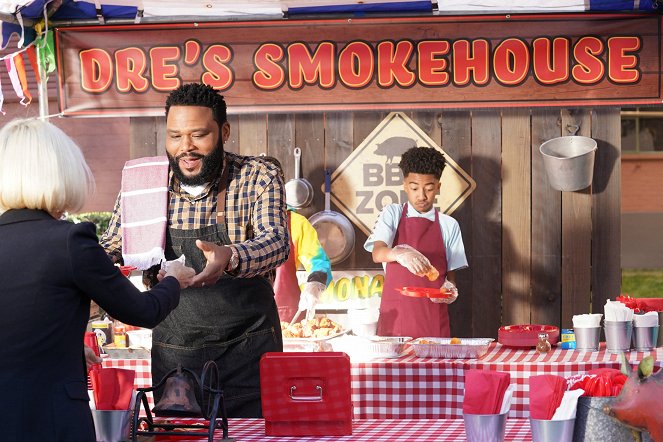 Black-ish - Dad Bod-y of Work - Do filme - Anthony Anderson, Miles Brown
