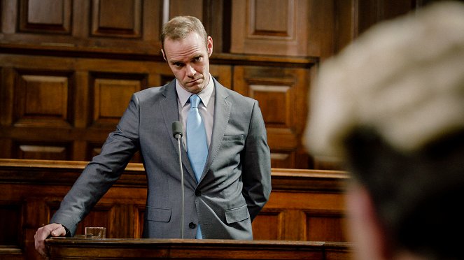 A Confession - Episode 6 - Photos - Joe Absolom