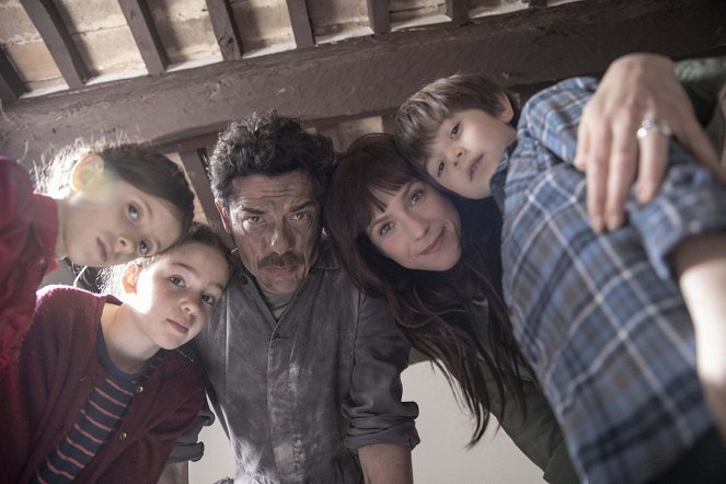 Mio fratello rincorre i dinosauri - Film - Alessandro Gassman, Isabella Ragonese