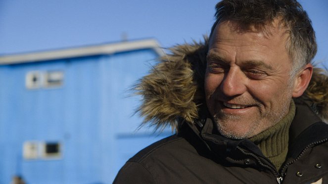 Médecines d'ailleurs - Groenland – Médecin sur la banquise - Kuvat elokuvasta - Bernard Fontanille