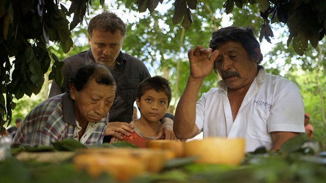 Medizin in fernen Ländern - Mexiko: die Heilmethoden der Maya - Filmfotos - Bernard Fontanille