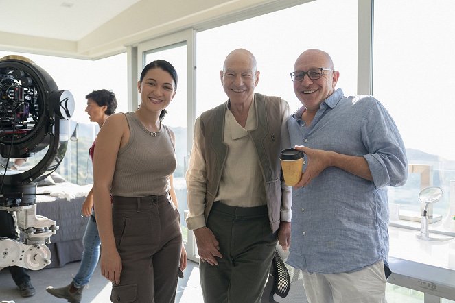 Star Trek: Picard - Et in Arcadia Ego, Part 1 - De filmagens - Isa Briones, Patrick Stewart, Akiva Goldsman