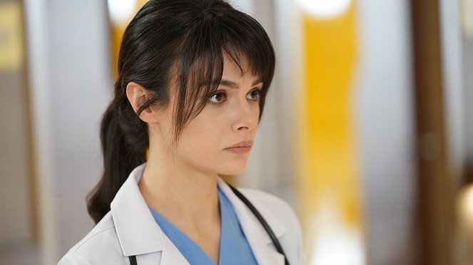 Mucize Doktor - Season 1 - Episode 22 - Van film - Sinem Ünsal