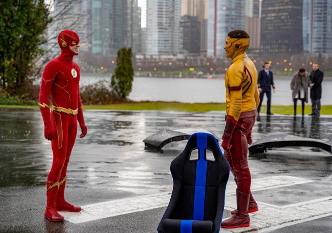 The Flash - A morte da força de aceleração - Do filme - Grant Gustin, Keiynan Lonsdale