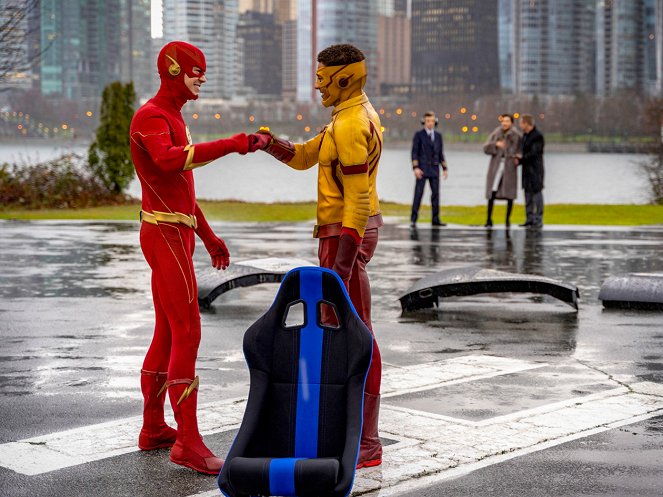 The Flash - Season 6 - Death of the Speed Force - Photos - Grant Gustin, Keiynan Lonsdale