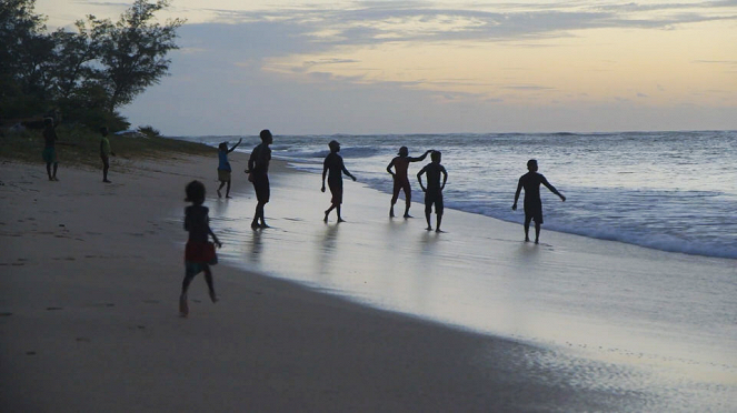 À la rencontre des peuples des mers - Madagascar : Les Vezos, la grande migration - Film