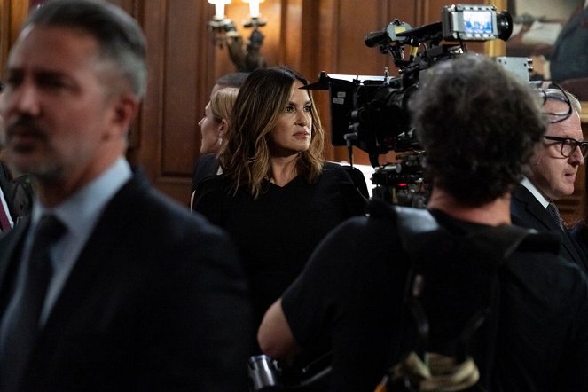 Law & Order: Special Victims Unit - Season 21 - Eternal Relief from Pain - Making of - Mariska Hargitay