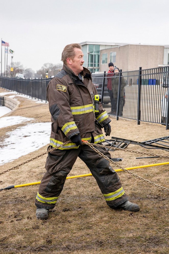 Chicago Fire - Season 8 - The Tendency of a Drowning Victim - Photos