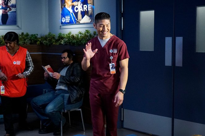 Nemocnice Chicago Med - Pain is for the Living - Z filmu - Brian Tee